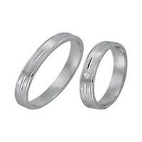 alianzas 8 quilates oro blanco con diamante