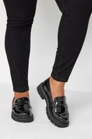 mocasines de suela gruesa negros acharolados