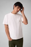 bolsillo de camiseta regular