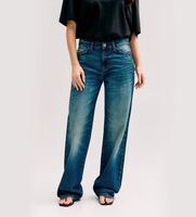 guess para mujer w6ya3wd1356 jeans de tiro medio con tachuelas azul 30 casual algodon denim