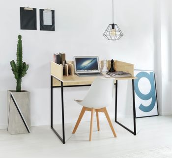Escritorio estilo industrial en acero y madera beige