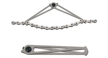 Ice toolz 62h1 foldable chain assembly tool