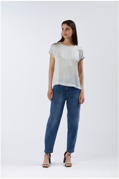 blusa con mangas murciélago cortas plaster