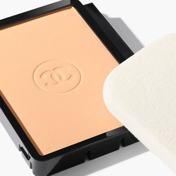 Chanel Bases Maquillaje ULTRA LE TEINT - RECHARGE Fondo De Maquillaje Compacto De Larga Duración Ultraconfortable - Acabado Perfecto