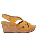 de clarks 26149654 un capri step yellow nubuck