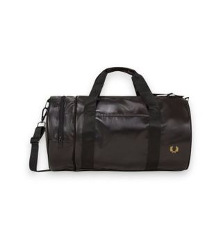 Fred Perry para hombre. L7260 Bolsa de deporte Tonal Classic Barrel negro (OSFA), Casual, Poliéster Reciclado, Sostenible