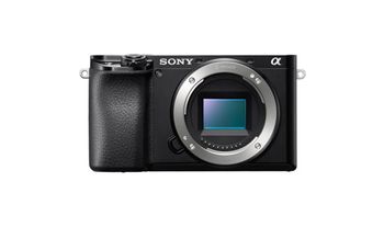 Cámara Mirrorless Sony a6100 24.2 MP Sensor CMOS 4K Ultra HD Pantalla Táctil WiFi Negro