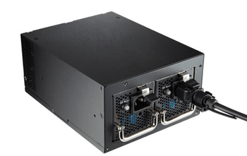 Fuente Alimentación 700W FSP Twins PRO 700W Unidad de fuente de alimentación PS2 ATX Redundant ATX Negro 80 PLUS Gold Non-Modular Negro
