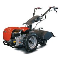 motocultor kuril kwt700  motor 212 cc  ancho 65 cm  profundidad 25 cm  7 hp  transmision por engranaje y cadena