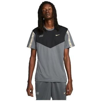 Nike Camiseta T-shirt Sportswear Repeat gris foncé para hombre