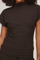 hunkemoller camiseta de manga corta con cuello mockneck marron