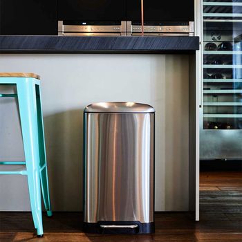 Cubo de basura de cocina de pedal plata  30l