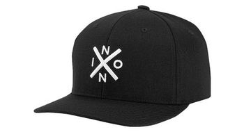 Gorra nixon exchange ff unisex negra blanca