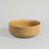 ensaladera de ceramica amarilla con flores en relieve