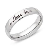 anillo de acero inoxidable pulido con grabado laser incluido