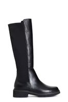 bota de mujer con letras black