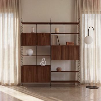 Librería de acero negro y acacia maciza de 177 cm