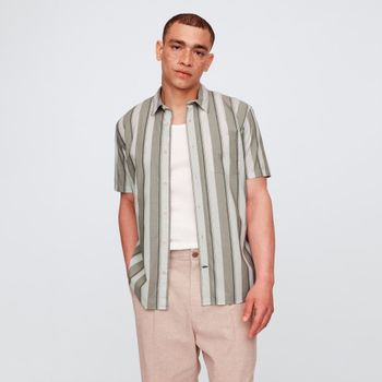 GAP Camisa estándar 707290-009