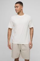 camiseta basica con cuello de caja cream