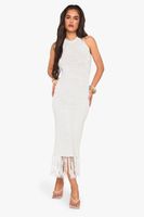 vestido de croche con detalle de borlas blanco