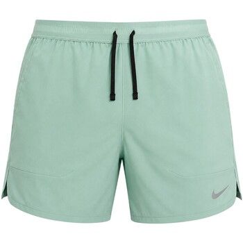 Nike Short Stride para hombre