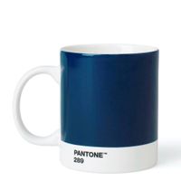 taza de porcelana azul oscuro 289c