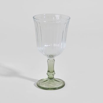Copa de vidrio transparente y verde