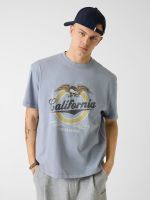 camiseta estampada oversize
