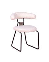 silla de diseno tapizada en boucle y patas blanco