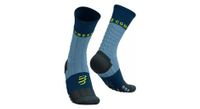 calcetines de trail de invierno compressport pro racing azul