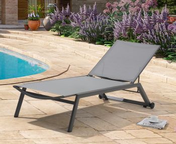 Anthurium Grey Garden Lounger