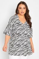 yours blusa blanca cebra media manga con pinza frontal mujer curvy y tallas grandes yours