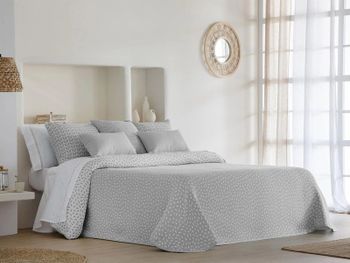 Colcha piqué mikonos de jvr. reversible y ligera