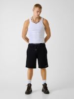 pantalon corto modelo jogger