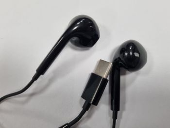 AURICULARES + MICRO IN-EAR NETWAY TIPO C NEGRO