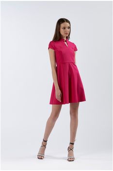 vestido acampanado de manga corta hot pink