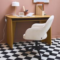 silla de oficina con ruedas de pana fina y base negra blanco roto