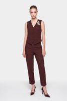 pantalon de pierna recta con dobladillo burgundy