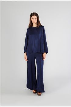 blusa de raso con capucha navy