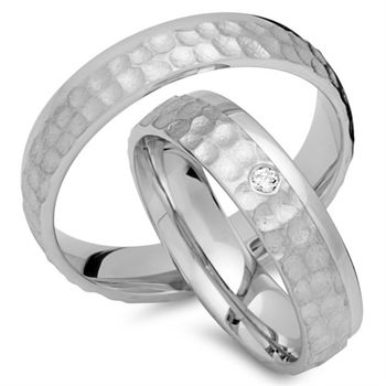 Alianzas 8 quilates oro blanco con diamante