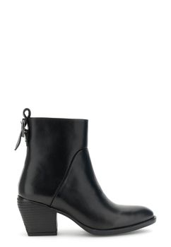 botines de piel con detalle trasero black