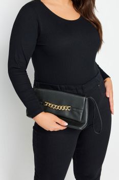 Cartera De Mano Negra Detalle Cadena Dorada