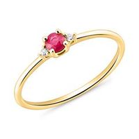 14 quilates anillo de oro con un rubi y diamantes