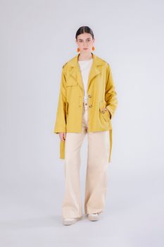 gabardina de tejido técnico yellow 48