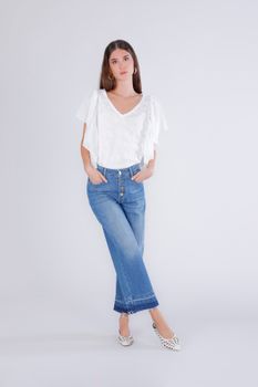 vaqueros cropped con dobladillo suelto medium blue 32