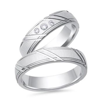 Alianzas 8 quilates oro blanco 3 diamantes