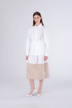 camisa ajustada de manga larga white