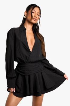 Vestido Mini Texturizado Fruncido Con Volante, Negro