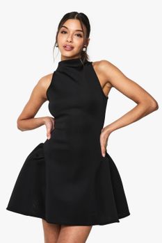 Vestido Mini Con Escote Estilo Nadador Y Mangas Bombachas, Negro