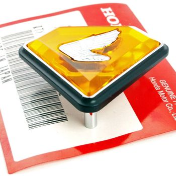 Emblema del panel lateral Honda CB 750 Four K2 izquierda